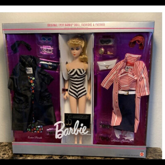 35th Anniversary Barbie 1959 Reproduction Giftset - Picture 4 of 8